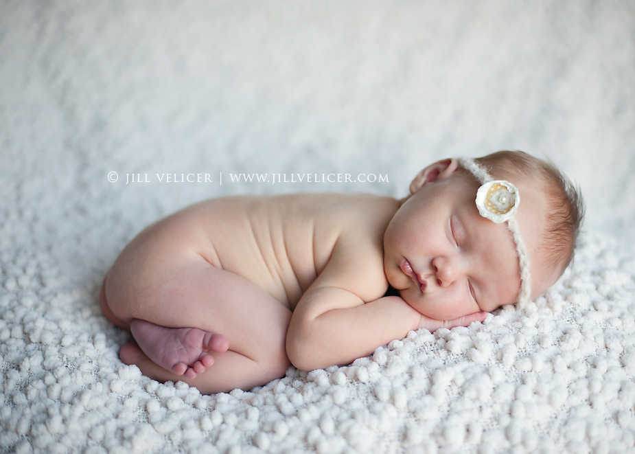 milwaukee newborn baby photographer