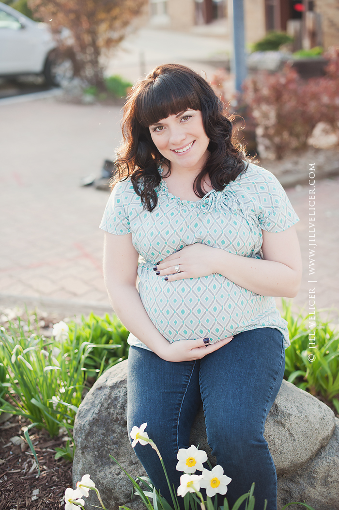 pregnancy and baby photography in milwaukee wisconsin