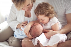lifestyle baby and family photography in milwaukee wisconsin