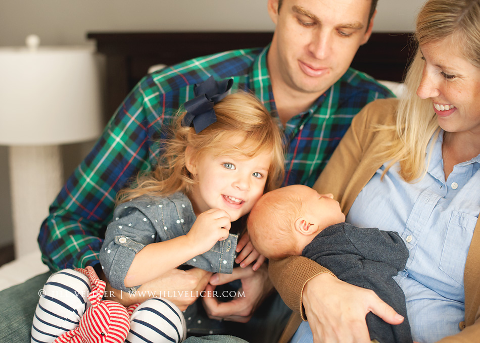 shorewood baby family photographer