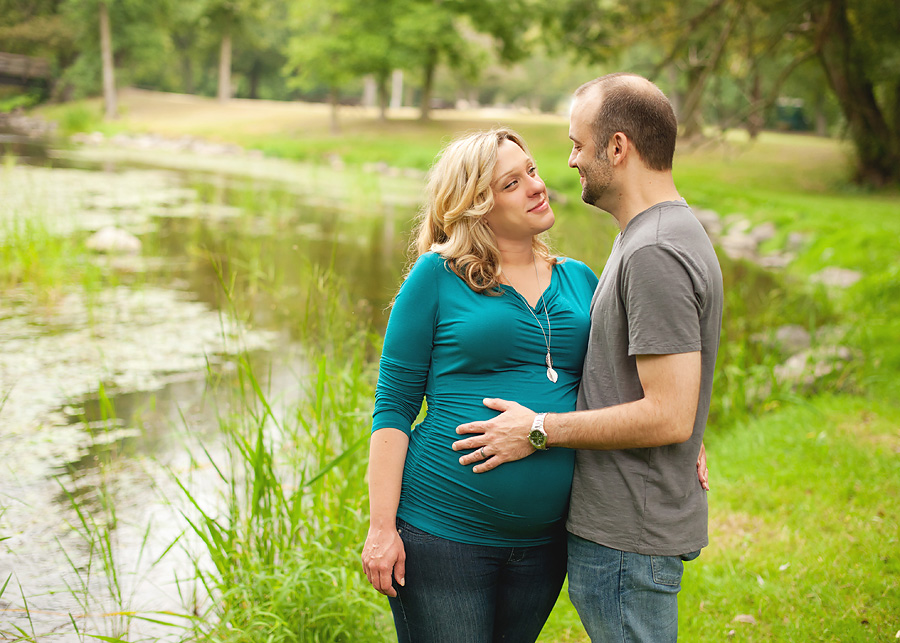 milwaukee maternity newborn photography