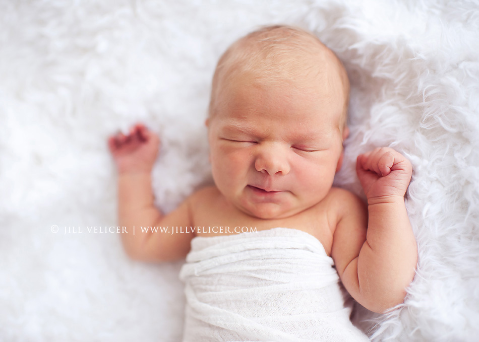 natural simple newborn photography wisconsin