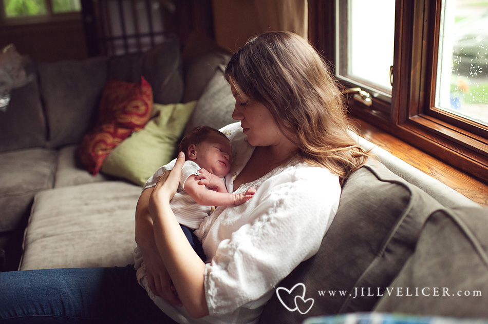 newborn mother lifestyle photography