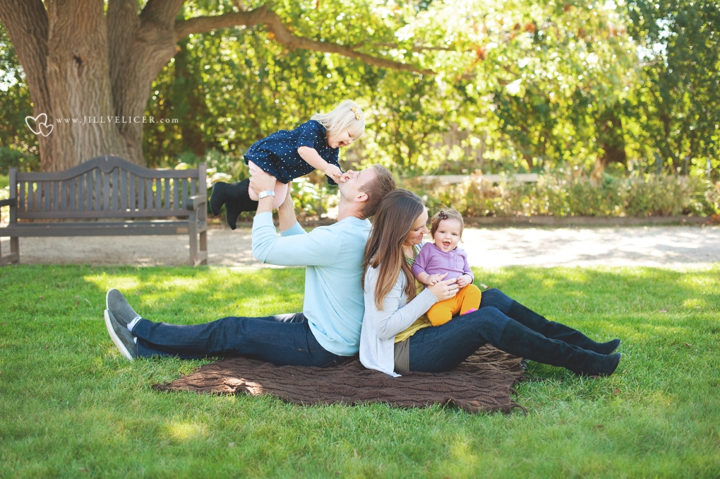 candid family photography milwaukee