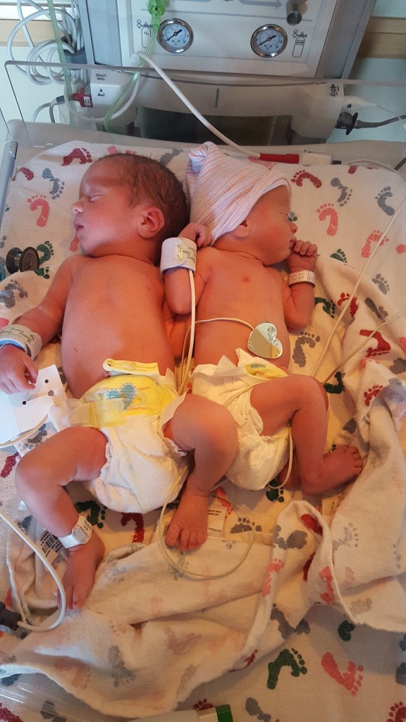 newborn twins 35 weeks